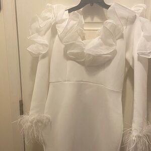 Elegant White Dress with Ruffle and Feather Details New